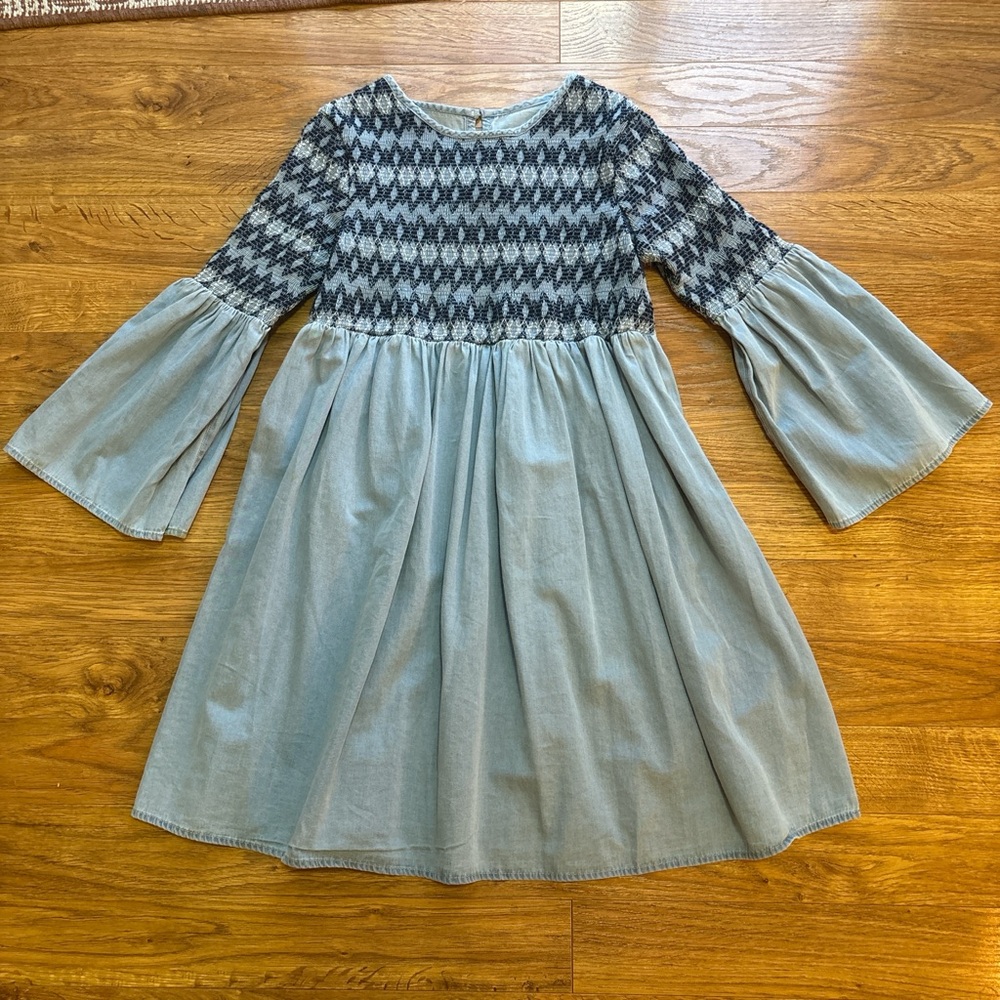 ASOS maternity babydoll dress. Size 6. Worn once